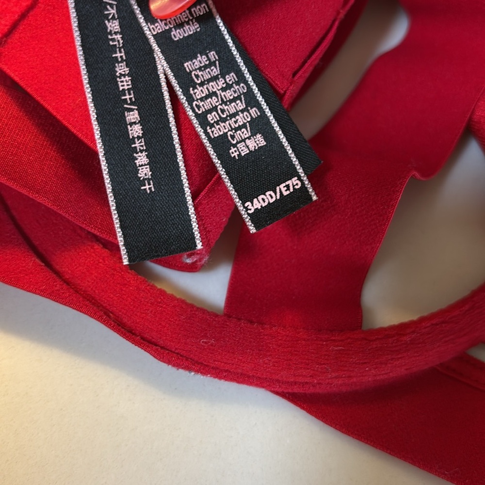 Red Cage VS Bra - Picture 2 of 2